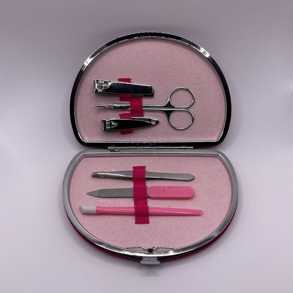 Catherine Malandrino Pink Professional Quality Manicure Clasp Closure Case Set